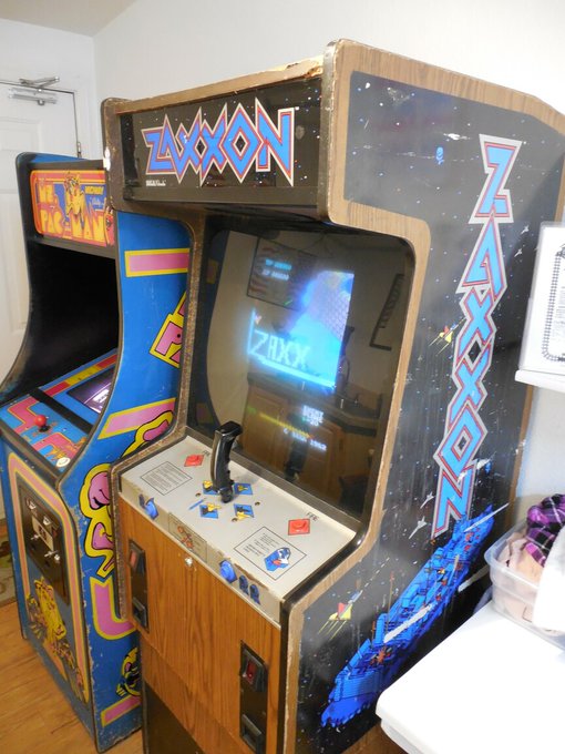 Photograph of a Zaxxon cabinet spotted in Lander, Wyoming, next to the RV park washing machines.